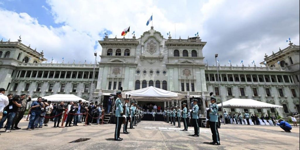 Guatemala se alista para celebrar 203 años de independencia – El ...