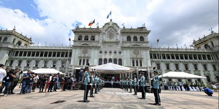 Guatemala se alista para celebrar 203 años de independencia – El ...