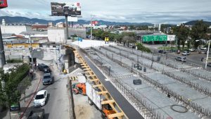 Trabajos en puentes 5 y 6 generarán cierres esta semana en la calzada Roosevelt