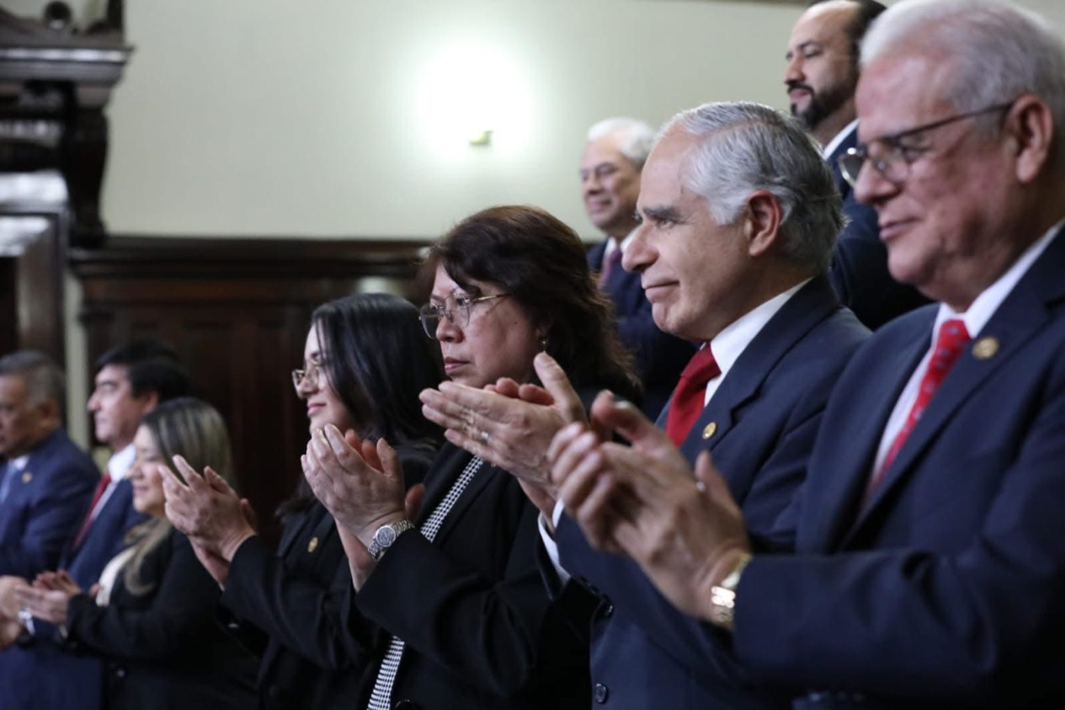 Ayer fue juramentada la nueva presidente de la CSJ Claudia Paredes – El ...