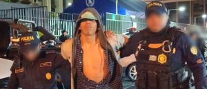 Presuntos responsables de crimen de una persona y dos heridos en zona 6 son capturados