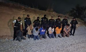 Caen ocho presuntos robafurgones en ruta al Atlántico