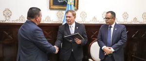 Contralor entrega al Congreso informe auditoría al Presupuesto 2025