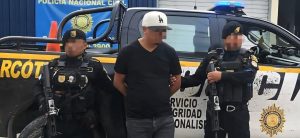 Capturan a “Chus” con 90 colmillos de cocaína en Huehuetenango