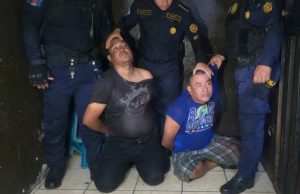 Sicarios capturados tras persecución policial que concluyó en el Cantón Voladores en Escuintla