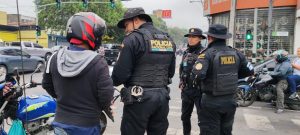 Continúan los operativos en los semáforos