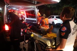 Policías se enfrentan a balazos contra sicarios responsables de asesinato en la Verbena