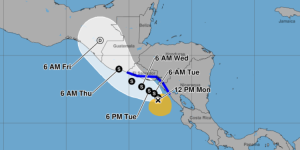 Depresión tropical se intensifica en el Pacífico y se convierte en tormenta Cristina