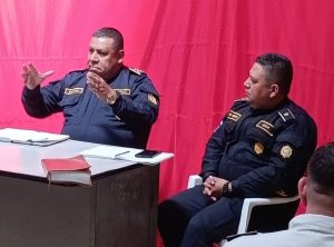 Comisaría 32 de la PNC refuerza estrategias operativas en Santa Rosa