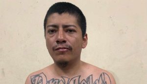 Dos integrantes de la mara 18 capturados en operativo contra las extorsiones en Santa Rosa