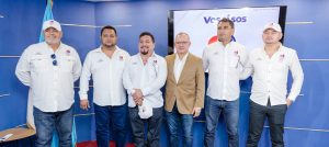 Partido Nosotros capacita a sus bases en su sede de la zona 9 capitalina