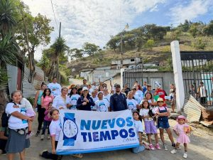 Partido Nuevos Tiempos realiza caminata en Villa Nueva donde recibe apoyo de vecinos