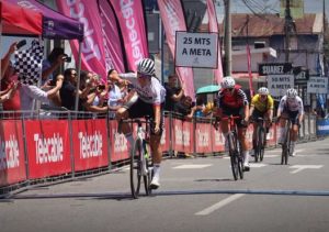 La chilena Catalina Soto conquista la primera etapa de la Vuelta a Costa Rica