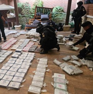 Golpe al Narcomenudeo al desmantelar narcolaboratorio en Condominio Puerta Grande