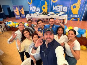 A Max Santa Cruz le da “pena o vergüenza” utilizar el logo del Partido BIEN