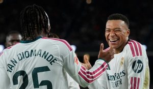 Real Madrid derrota al Barcelona con doblete de Mbappé en el clásico
