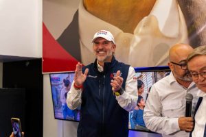 Roberto Arzú se integra al Partido Fuerza y desde ya es el precandidato presidencial