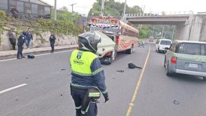 Aparatoso accidente en Villa Canales
