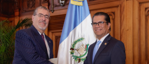Presidente nombra a Eddy Roberto Carpio como nuevo presidente del Banco de Guatemala